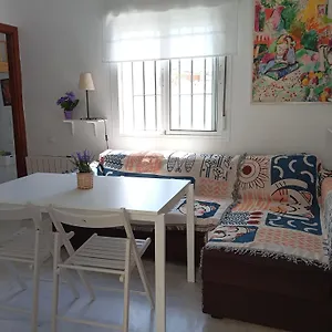 apartamento-luminoso-casco-antiguo-san-luis.es-andalucia.com/